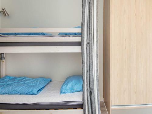 Apartment R�m� Xxxvii