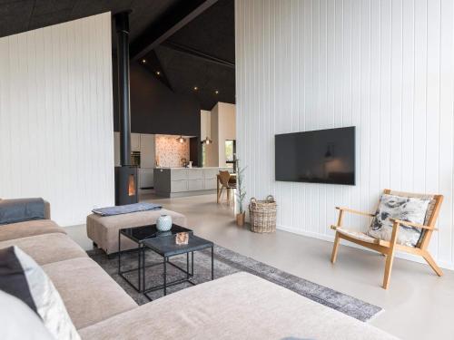 Holiday Home Fan� Cxcix