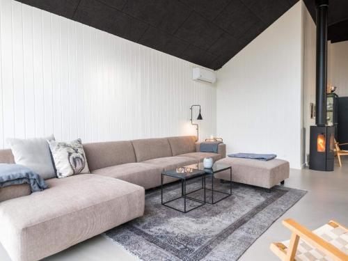 Holiday Home Fan� Cxcix
