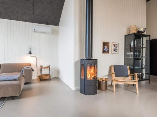 Holiday Home Fan� Cxcix