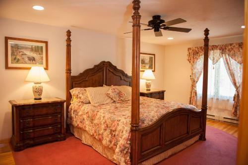 Hotel Cuomo's Cove