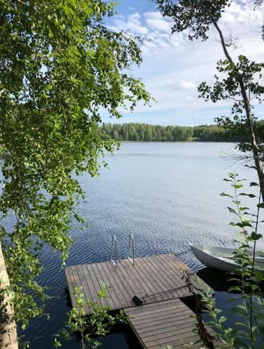 Villa Laidike With Sauna/fireplace, 80 Km Helsinki