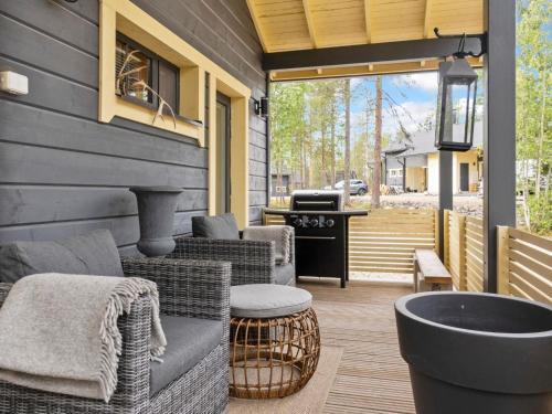 Holiday Home M�nnikk�