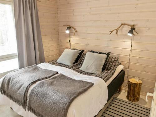 Holiday Home M�nnikk�