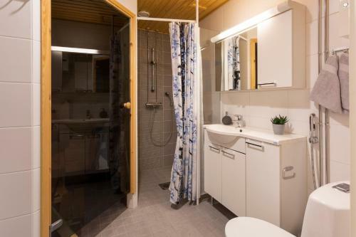 Apartamento Tuomas� Luxurious Suites, Kaakkuri