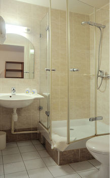 Hotel Roi Soleil Strasbourg Holtzheim