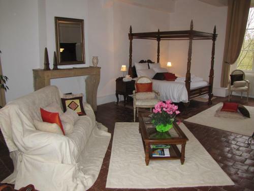 Bed & Breakfast Chateau De Tigny