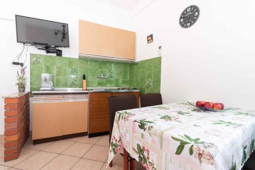 Apartment In Kukljica/insel Ugljan 39720