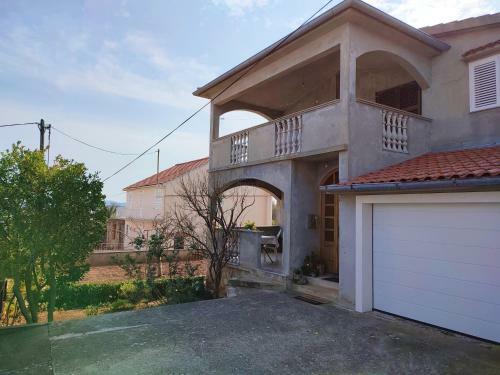 Apartamento Charming And Bright Apt,walking Distance To Beach