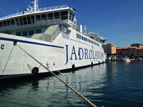 Apartamento Charming And Bright Apt,walking Distance To Beach