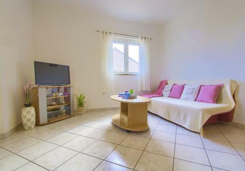 Apartamento Charming And Bright Apt,walking Distance To Beach