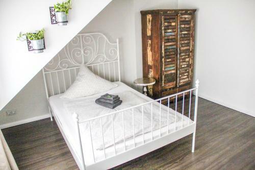 Apartamento Exklusive 2 Zi. Dachgeschosswohnung In Top Lage!