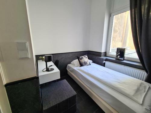 Homesuites Apartments