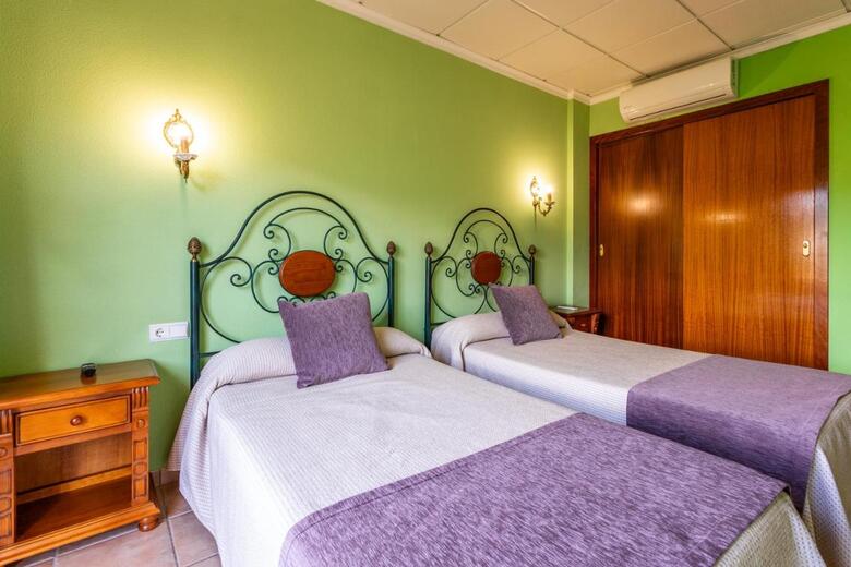 Hotel Rural Serrella