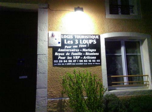 Log�te Touristique Les 3 Loups