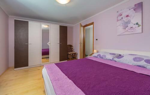 Villa Spacious Holiday Home With Private Pool In Brest Pod Uckom
