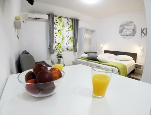 Hostal Guesthouse Villa Domenico