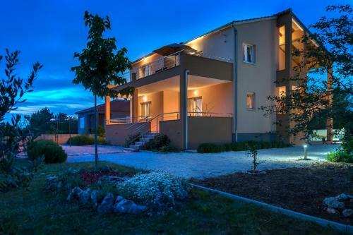 Hostal Guesthouse Miranda Np Krka