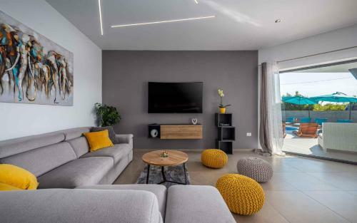 Holiday Home In Mali Vare?ki/istrien 37975