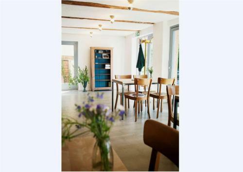 Hotel Canow Gasthaus Canow