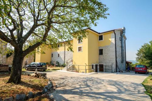 Hostal Rooms With A Parking Space Ripenda, Labin - 16932