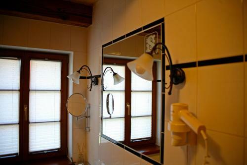 Hostal Weingut Schuh - Pension Zur Bosel