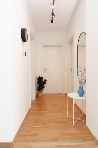 Ka�berg Apartment Im Retro-stil / Netflix & Wifi
