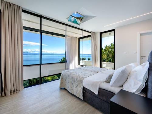Sky Pool Villa Medveja
