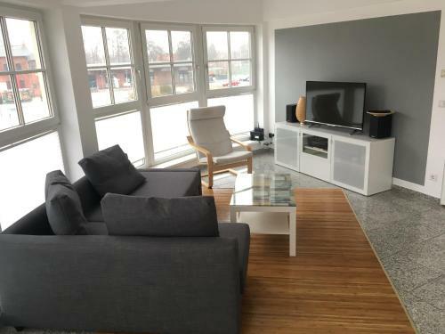 Apartamento Fewobada - Ferienwohnung Am Bahnhof Dallgow