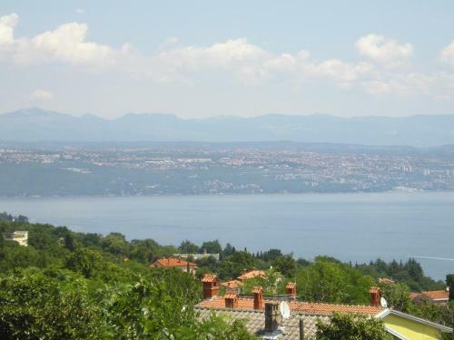 Apartments Eni