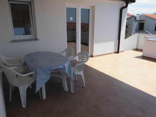 Apartments Mara Mandre