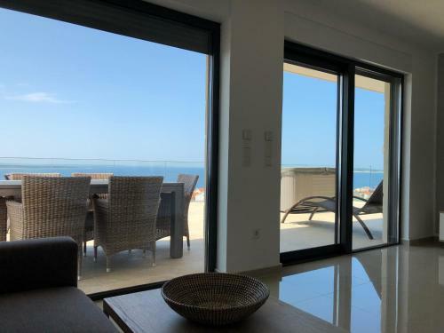 Luxury Apartments White Villa Violeta