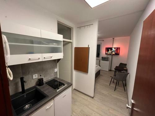 Apartamento Suiteable-living Moderne, Zentrale Einraumwohnung