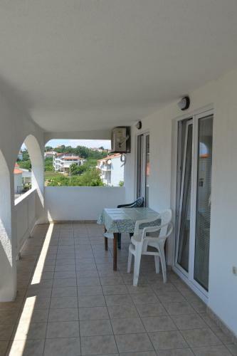 Apartman Ru?a I Josip Pi?uljan,lopar 386
