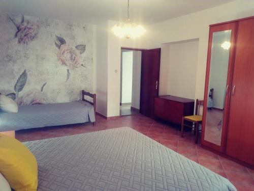 Apartments With A Parking Space Lopar, Rab - 17103