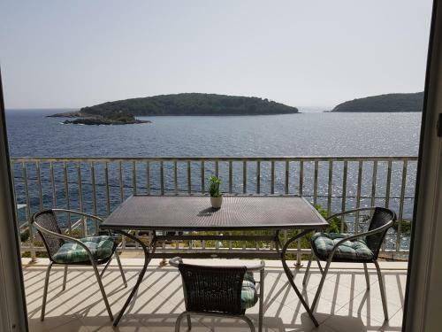 Hostal Villa Feral