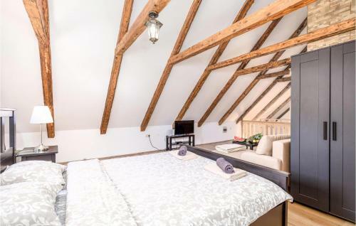 Beautiful Home In Mrkopalj With Wifi And 2 Bedrooms