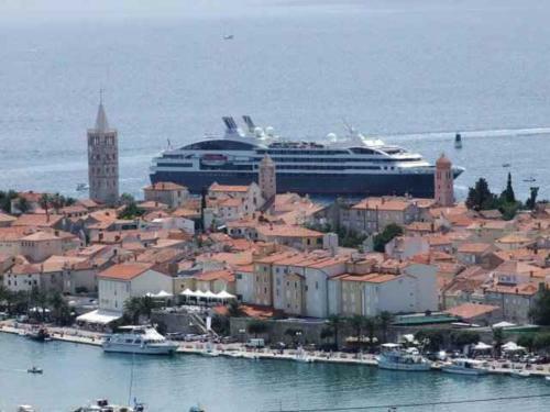Apartments In Rab - Insel Rab 39950