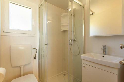 Mobile Homes Camp Lopari, Nerezine