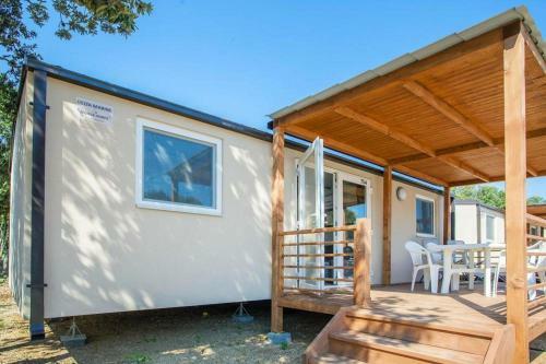 Mobile Homes Camp Lopari, Nerezine