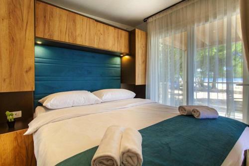 Mobile Homes Camp Lopari, Nerezine