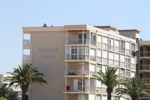 Apartamento C&b Residencial Paradis Playa