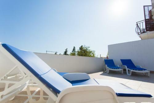 Villa Oasis With Private Pool