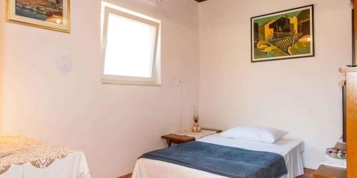 Apartment In Mali Losinj 36605