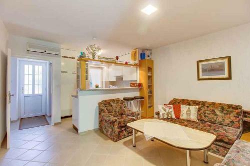 Holiday Home In Mali Losinj 36244