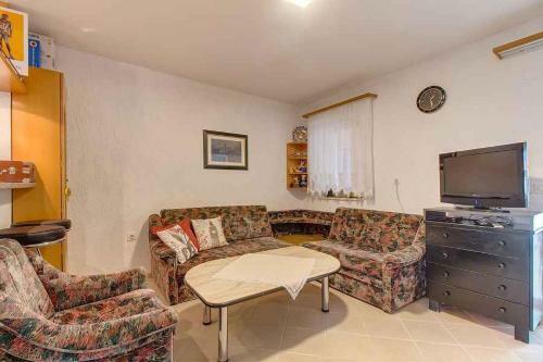 Holiday Home In Mali Losinj 36244