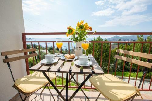 Apartamentos Villa Pergola-apartment Toni