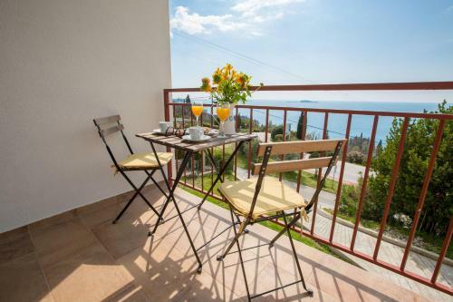 Apartamentos Villa Pergola-apartment Toni