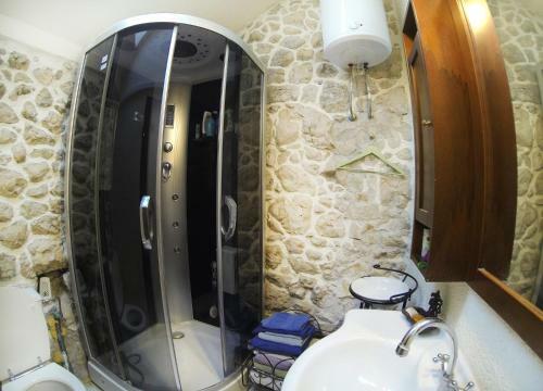 Villa Solar - Ethno Art Village Podcempres