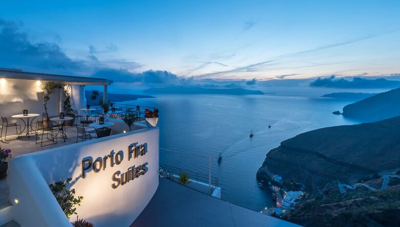 Apartamentos Porto Fira Suites